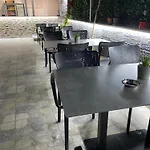 Hotel Rafail Ksamil