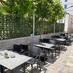 Hotel Rafail