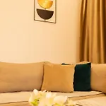 Rafail Hotel *