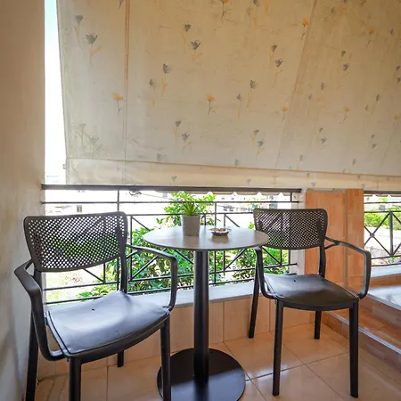 Rafail Ξενοδοχείο Εξαμίλιο