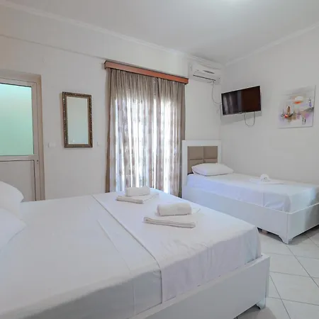 Hotel Rafail *