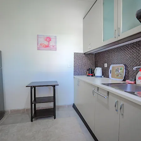 Rafail Ξενοδοχείο *