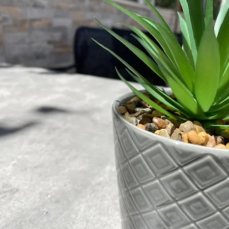 Ξενοδοχείο Rafail Εξαμίλιο